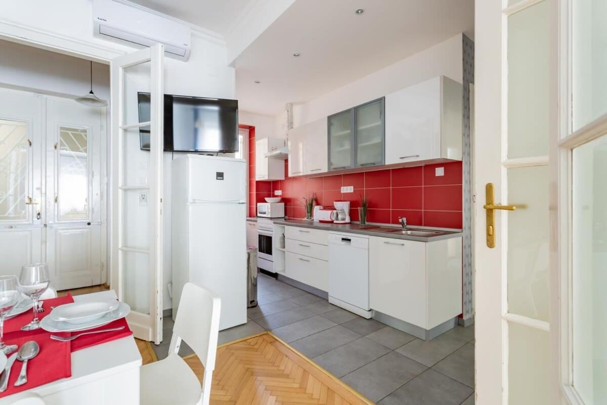 Home Away From Home In The Center Budapest Exterior photo